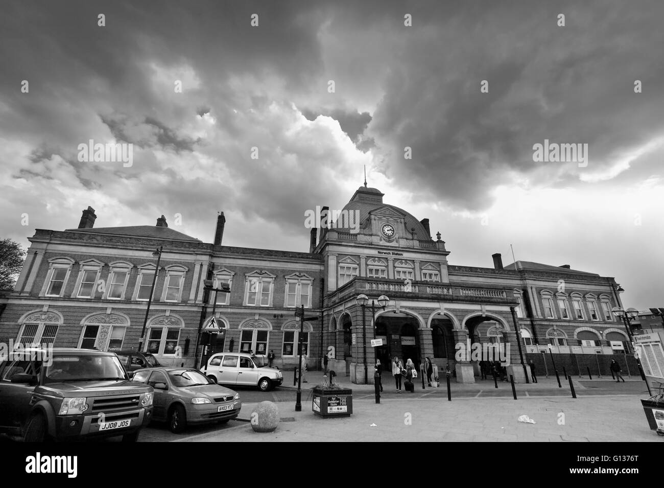 Norwich Railway Station, Norfolk, England Stock Photo Alamy