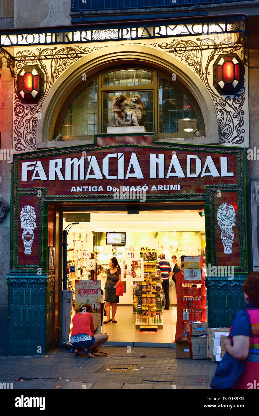 Pharmacy spain hi-res stock photography and images - Alamy