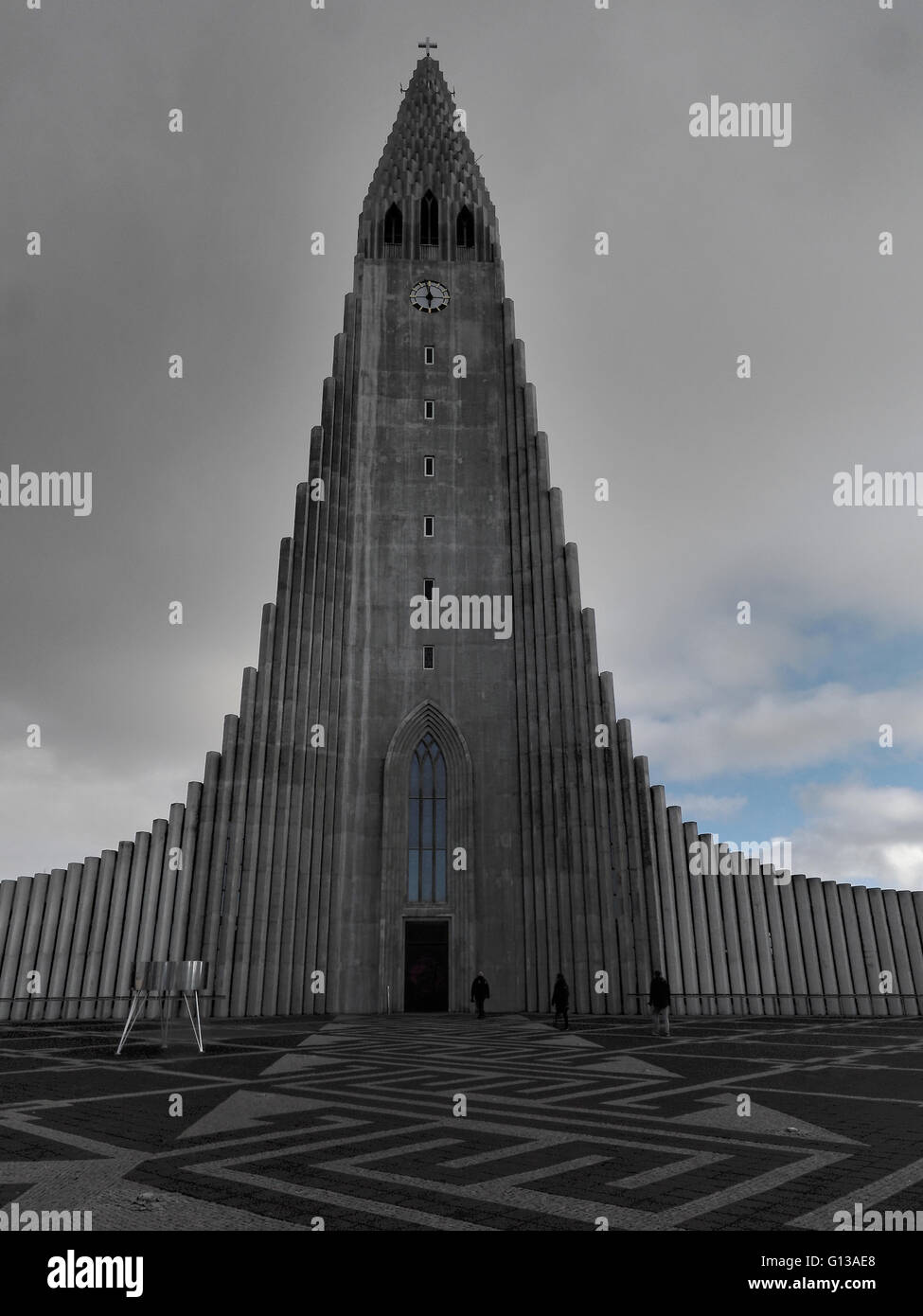 Hallgrimskirkja Church with statue of Leif Eriksson in Reykjavik, Iceland Stock Photo