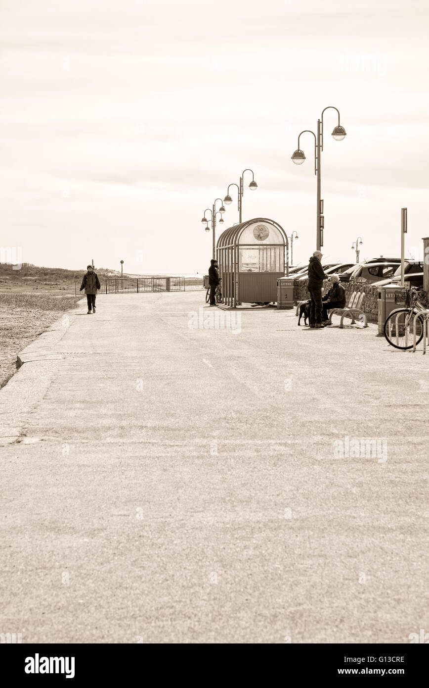 seafront at skegness Stock Photo Alamy