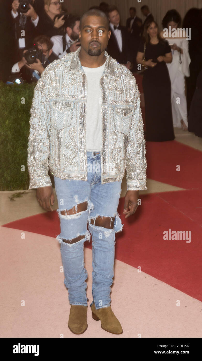 New York City, USA May 2, 2016 Kanye West attends the 2016 Met Gala