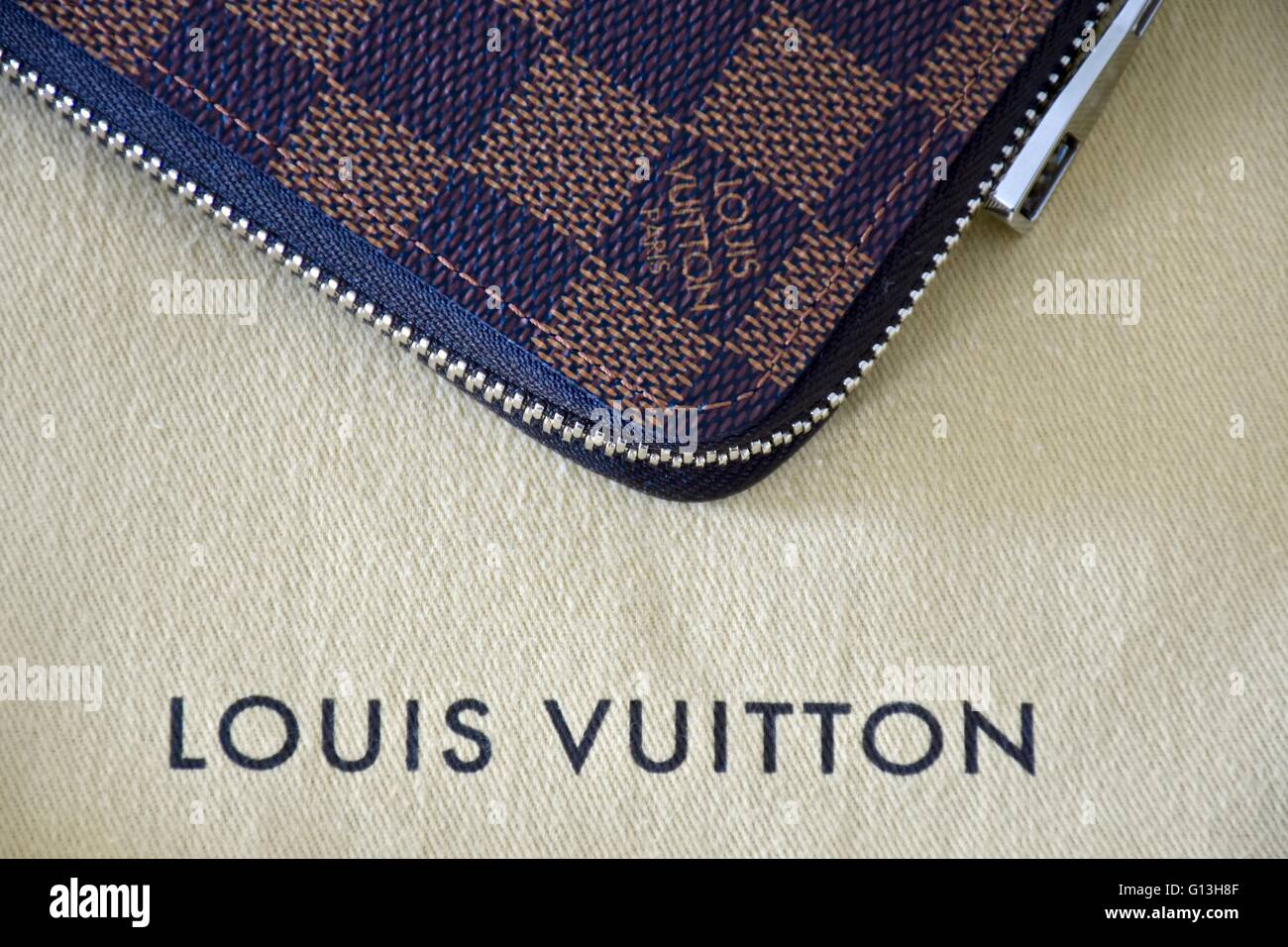 Louise Vuitton Wallet For Women Stock Photo - Download Image Now
