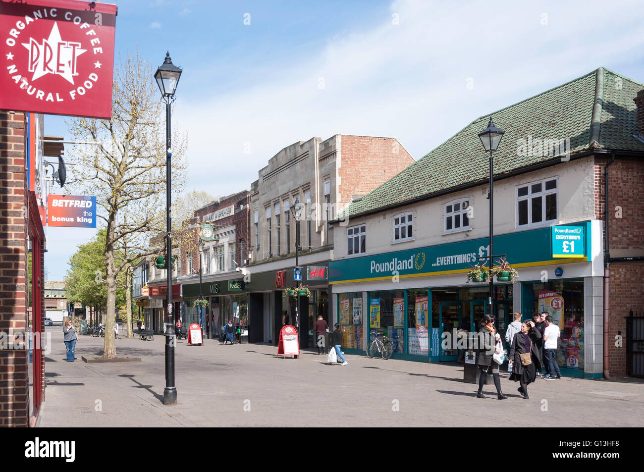 Pedestrianised High Street, StainesuponThames, Surrey, England, United Kingdom Stock Photo Alamy