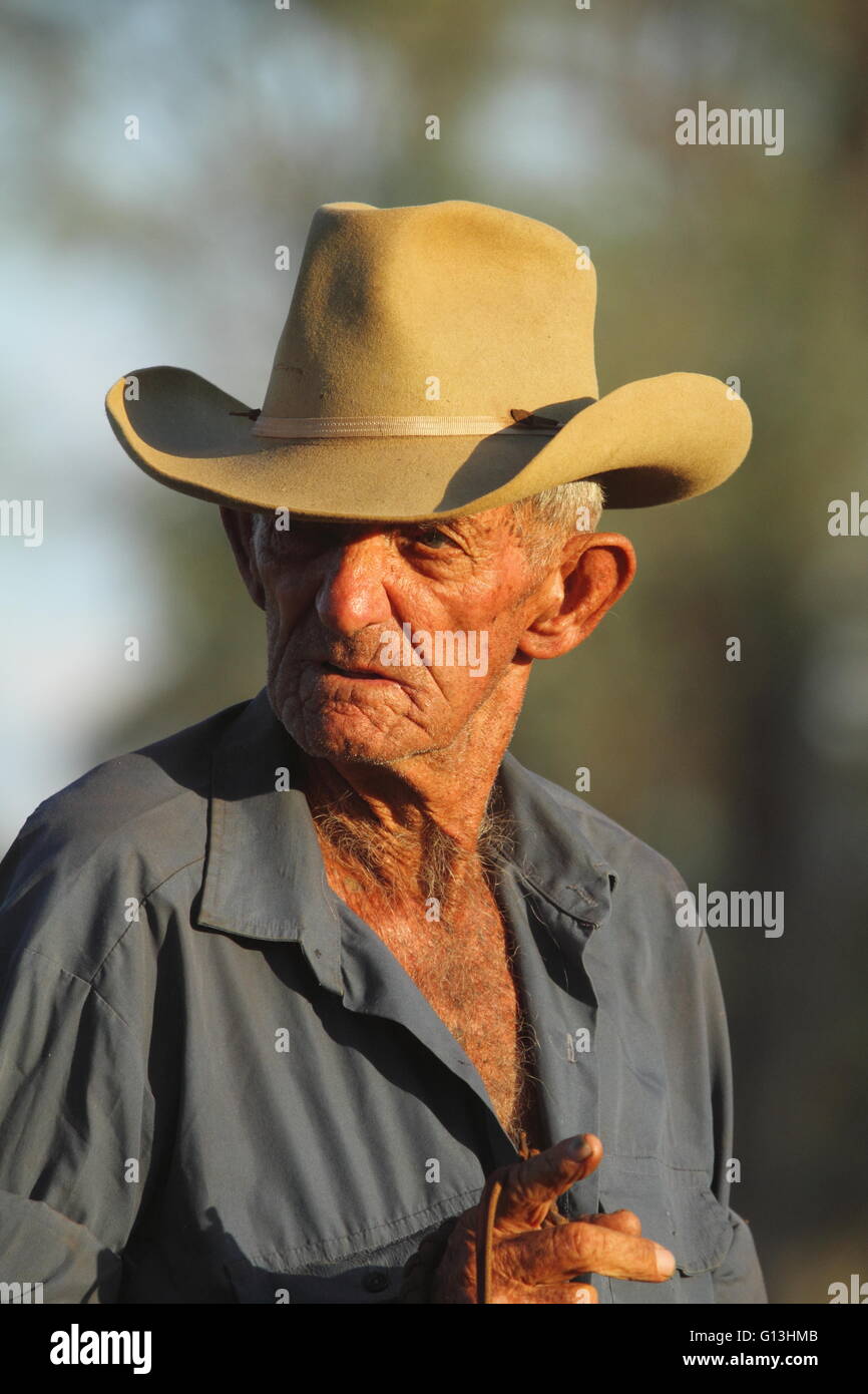 A weathered old cattleman in his 80's wearing a cowboy hat in Queensland, Australia. Stock Photo