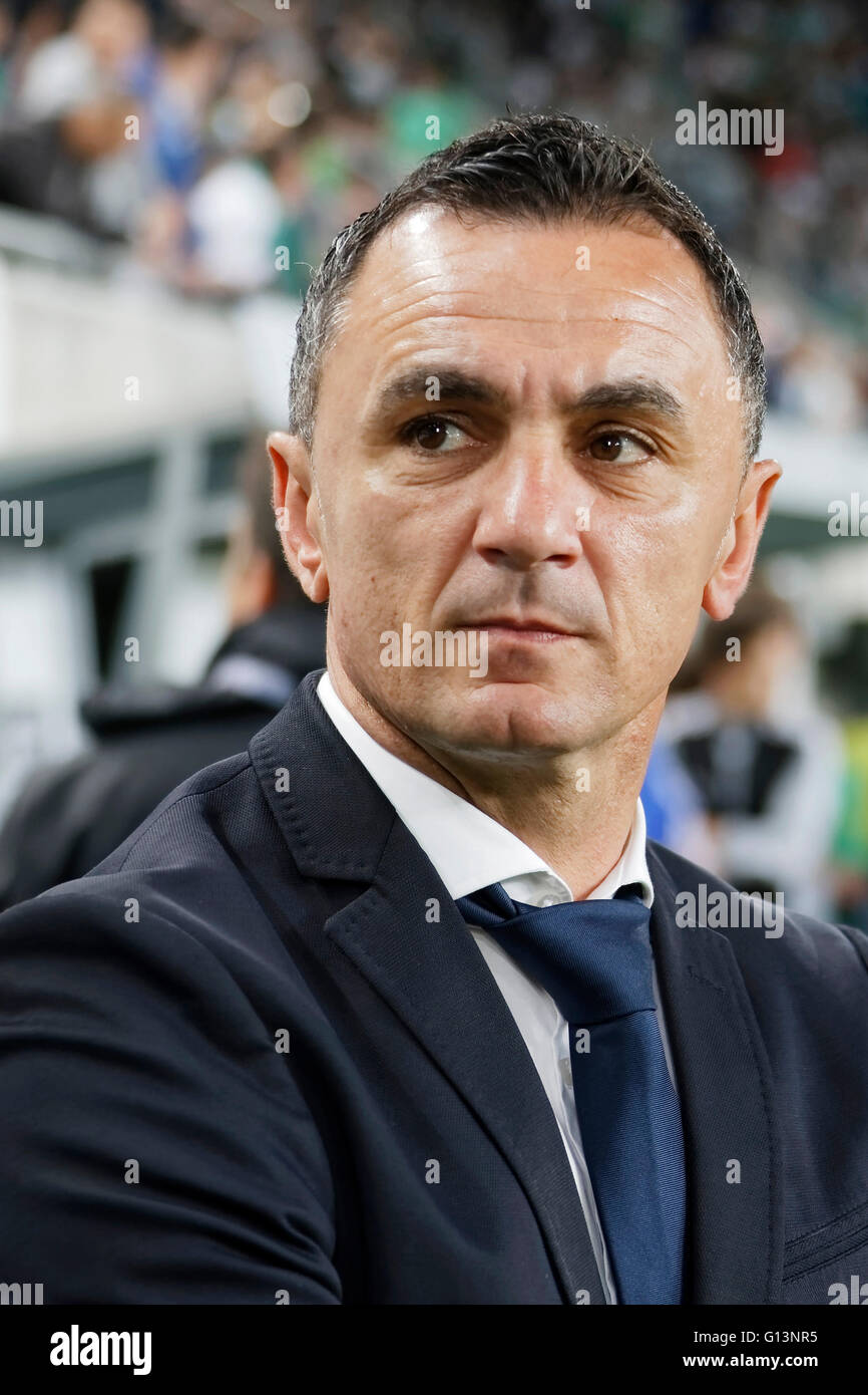 Amer Gojak of Ferencvarosi TC controls the ball during the Hungarian  News Photo - Getty Images