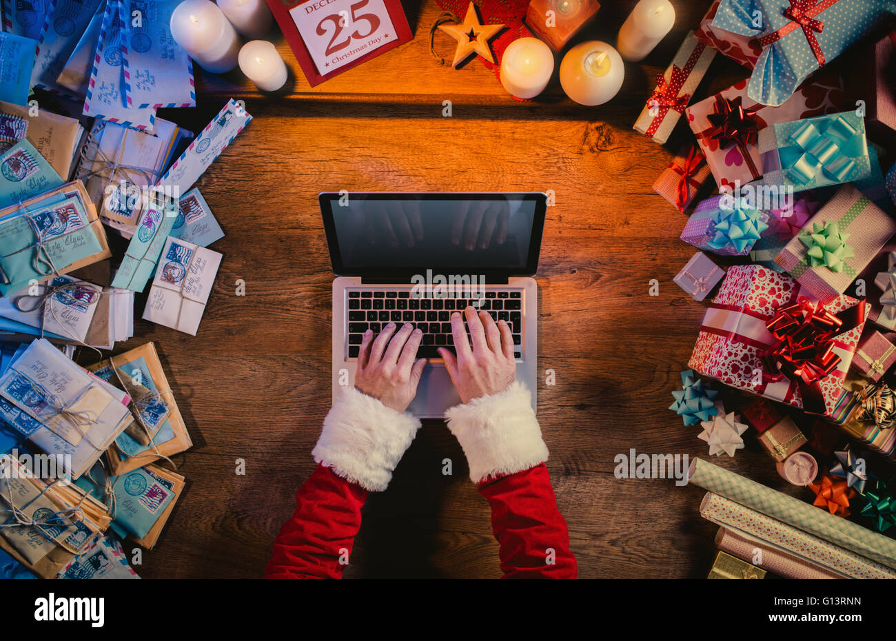 Page 11 Letters To Santa Claus High Resolution Stock Photography And Images Alamy
