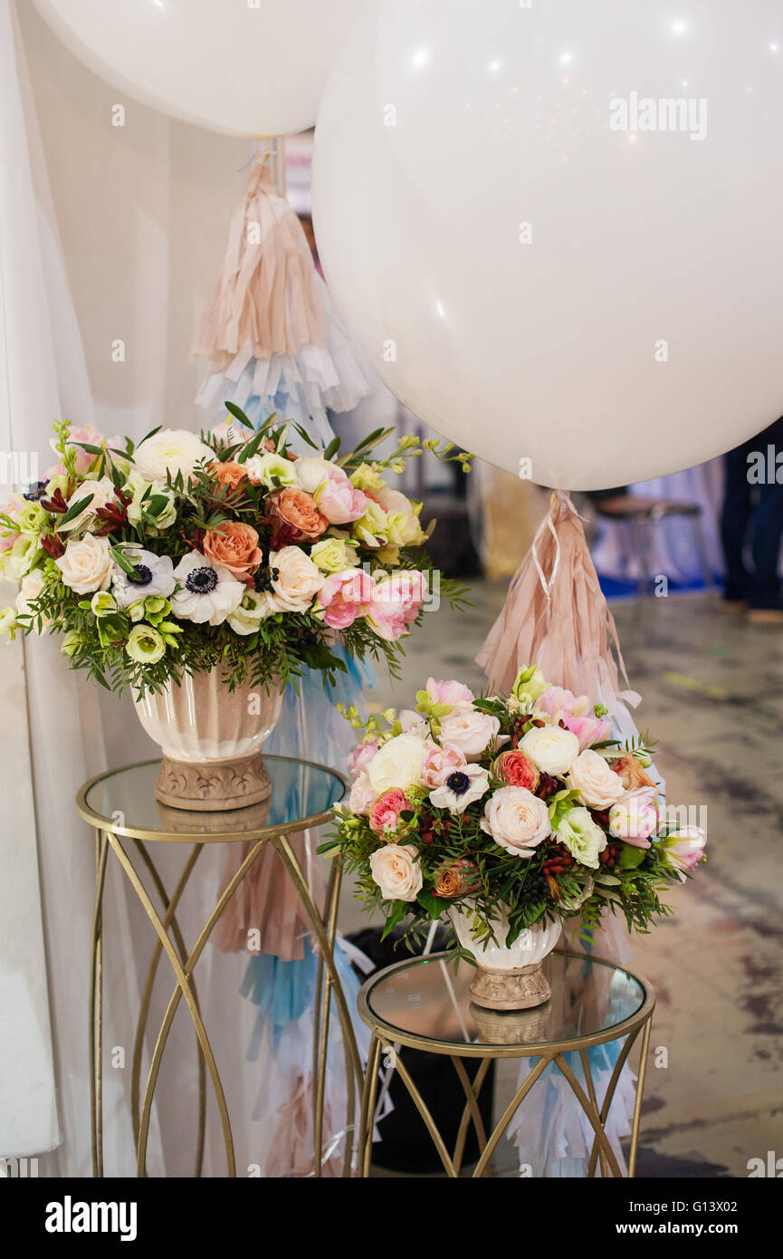 Beautiful decor of flowers for the wedding photo shoot Stock Photo - Alamy