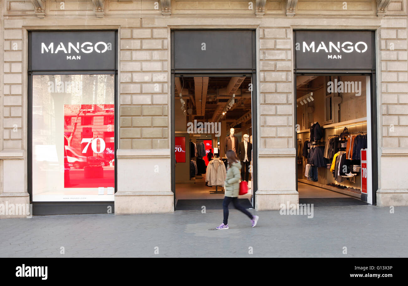 diesel store shop on passeig de gracia / paseo de gracia barcelona, spain  Stock Photo - Alamy