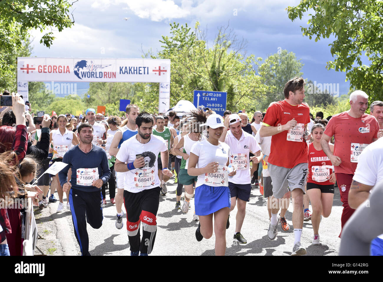 (160508) TBILISI, May 8, 2016(Xinhua) People participate in the 2016 Wings for Life World