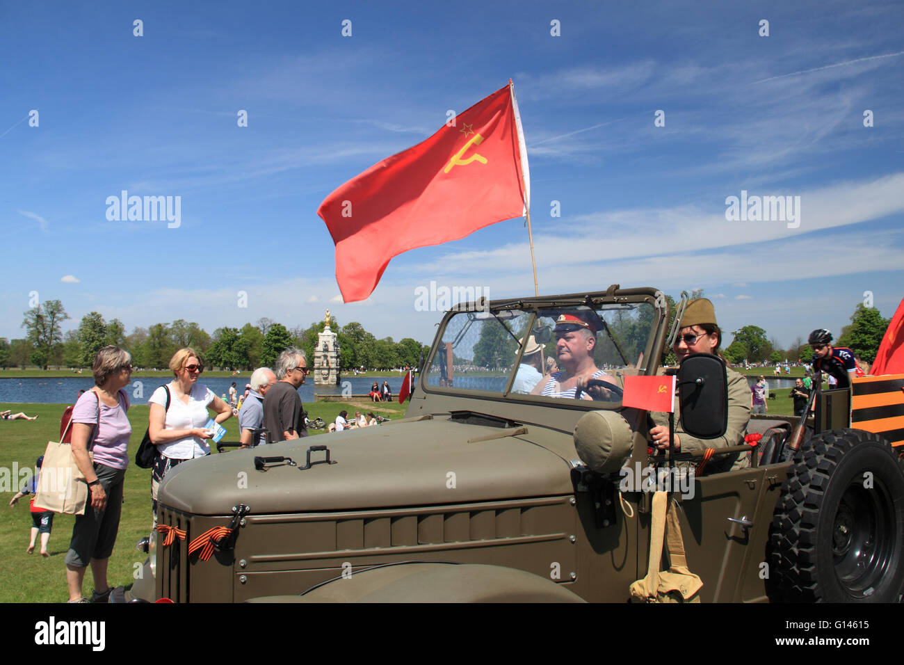 Russian GAZ-69 light truck (1968), Chestnut Sunday, 8th May 2016. Bushy Park, Hampton Court, London Borough of Richmond, England, Great Britain, United Kingdom, UK, Europe. Vintage and classic vehicle parade and displays with fairground attractions and military reenactments. Credit:  Ian Bottle / Alamy Live News Stock Photo