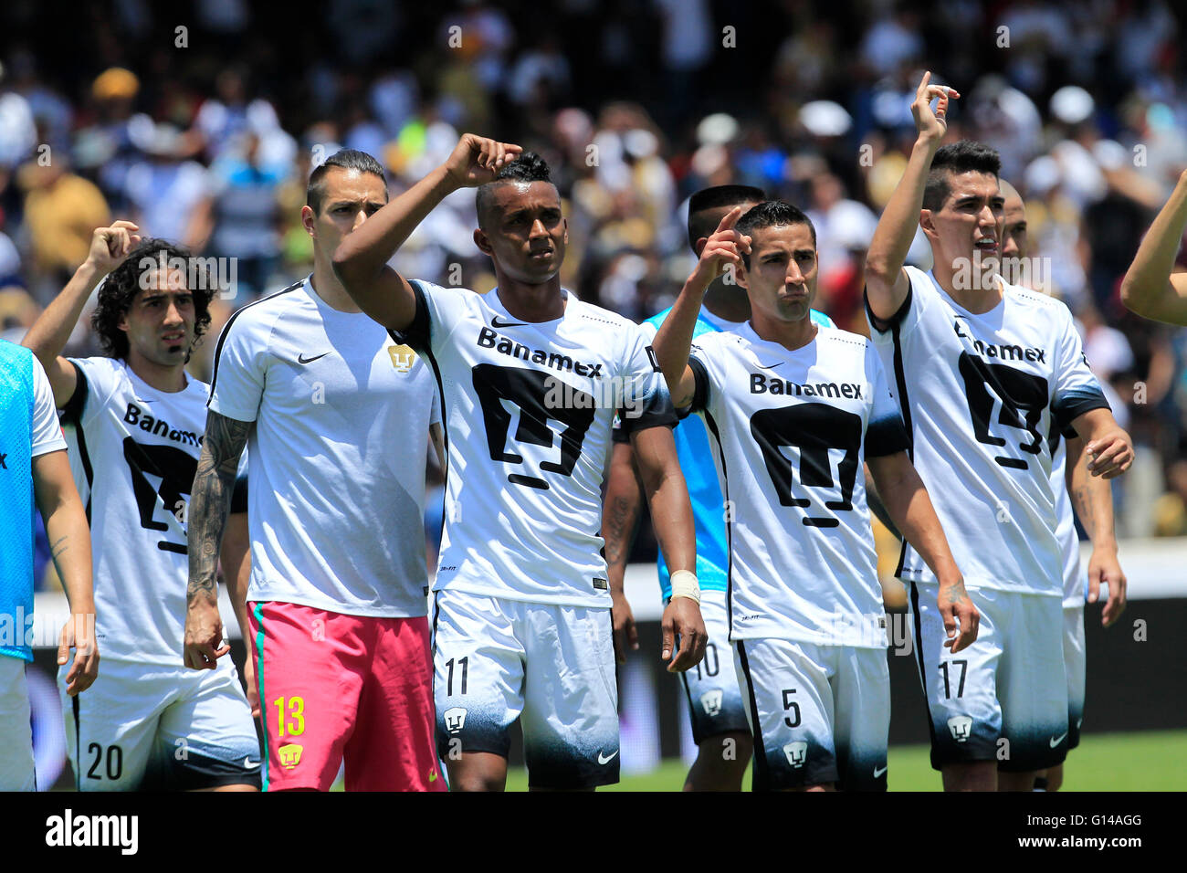 Pumas players react after Stock Photo 
