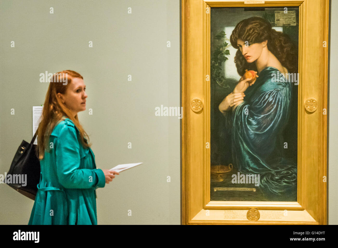 London, UK. 9th May, 2016. Dante Gabriel Rossetti Proserpine 1874 - Painting with Light: Art and Photography from the Pre-Raphaelites to the modern age - Tate Britain presents the first major exhibition to celebrate the spirited conversation between early photography and British art. It brings together photographs and paintings including Pre-Raphaelite, Aesthetic and British impressionist works.  Credit:  Guy Bell/Alamy Live News Stock Photo