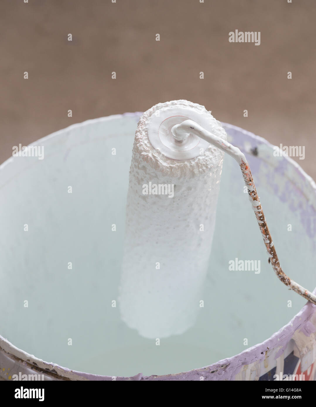 set for painting bucket of white paint roller Stock Photo Alamy