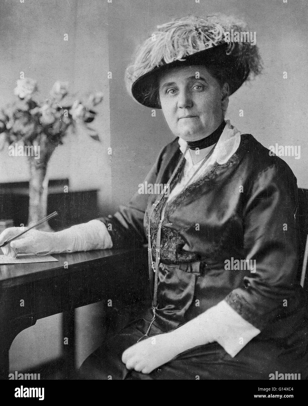 Jane Addams (September 6, 1860 - May 21, 1935) was a pioneer settlement worker, founder of Hull House in Chicago, public philosopher, sociologist, author, and leader in woman suffrage and world peace. She was one of the most prominent reformers of the Pro Stock Photo
