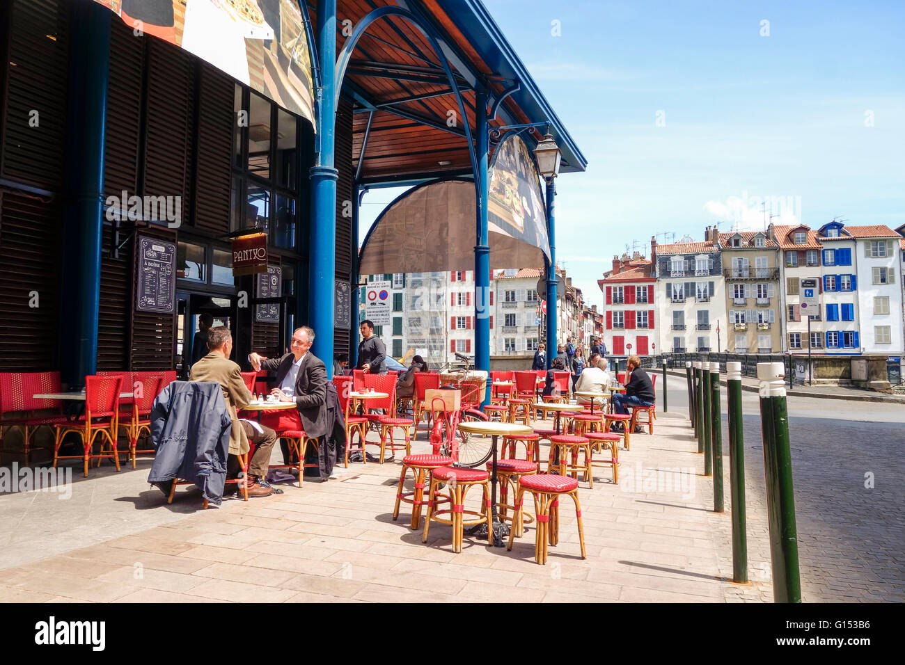Grand Bayonne, Street view, covered market, Les Halles, terrace, Basque