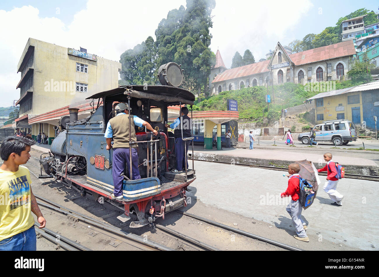 Steam Locomotive hauled Darjeeling Himalayan Railway at Darjeeling Station, Darjeeling, West Bengal Stock Photo