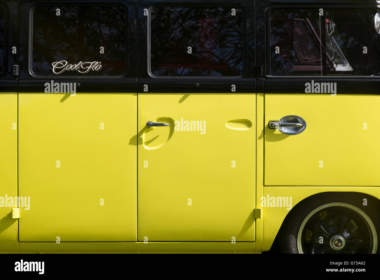 1966 VW Split Screen Volkswagen camper van at a VW show. Standford Hall ...