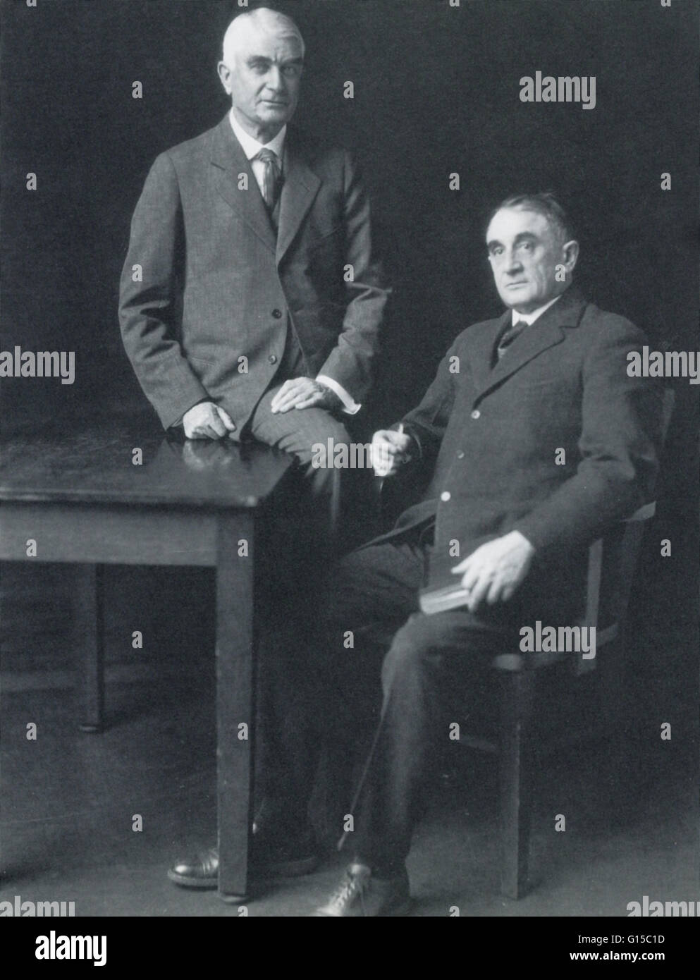 Portrait of the American surgery pioneers Charles Horace Mayo (1865-1939) (right) and his brother William James Mayo (1861-1939) (left). Together, they developed the St. Mary Hospital in Rochester, United States, which was founded in 1889 by his father Wi Stock Photo