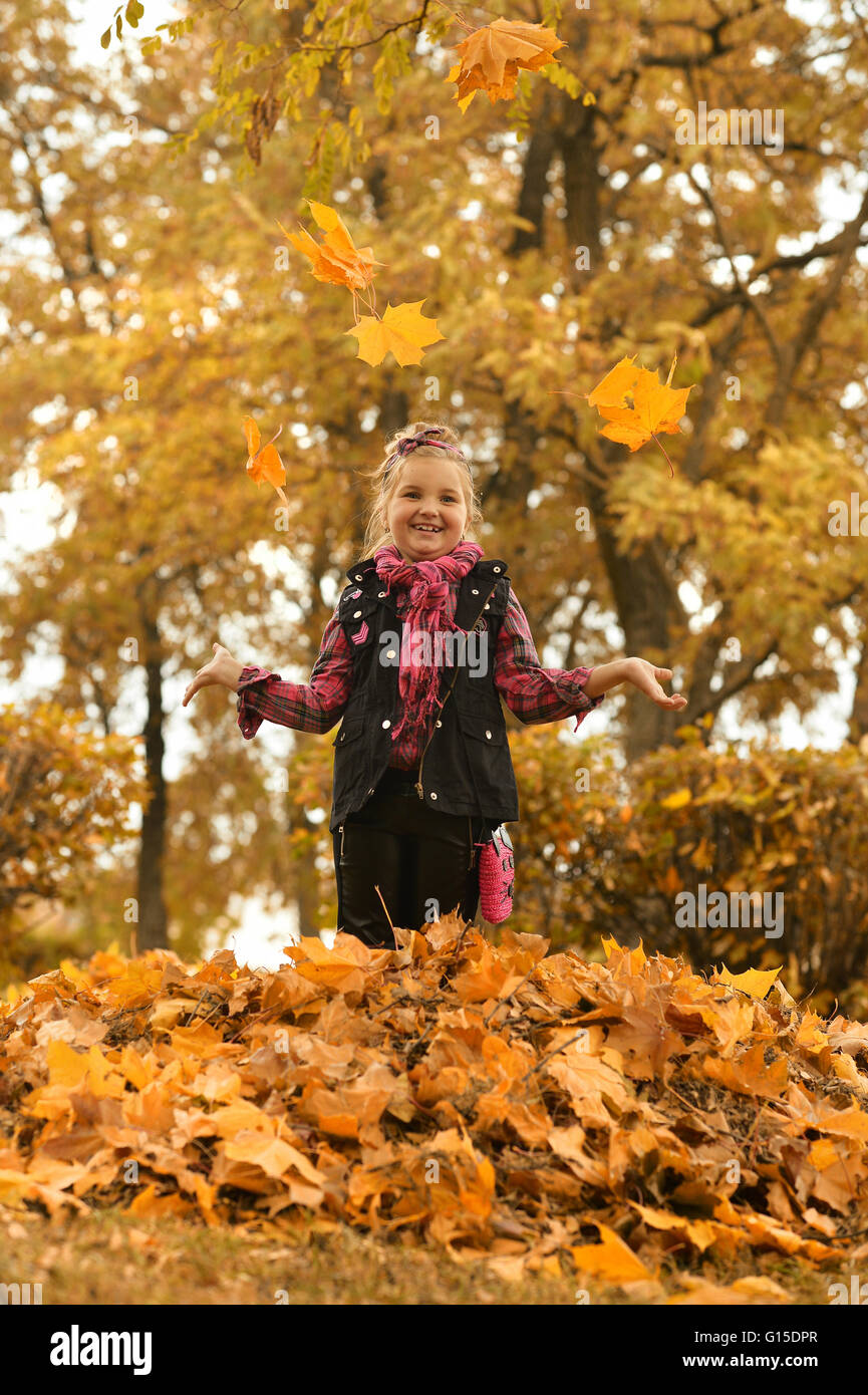 girl in an autumn park Stock Photo - Alamy