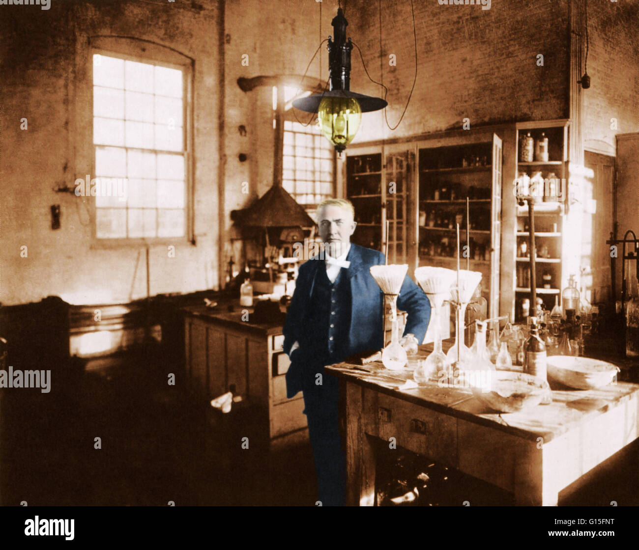 Edison in his laboratory in 1904. Thomas Alva Edison (1847-1931) was an American inventor and businessman. He developed many devices that greatly influenced life around the world, including the phonograph, the motion picture camera, and a long-lasting, pr Stock Photo