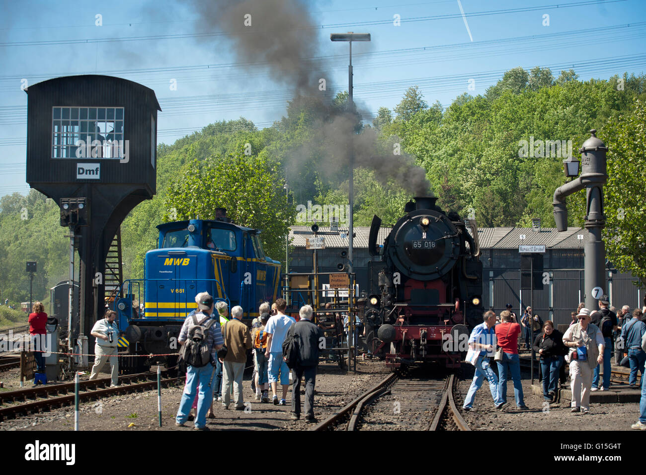 DEU, Germnay, Ruhr area, Bochum, railway museum in the district Dahlhausen, old steam locomotives, visitors. Stock Photo