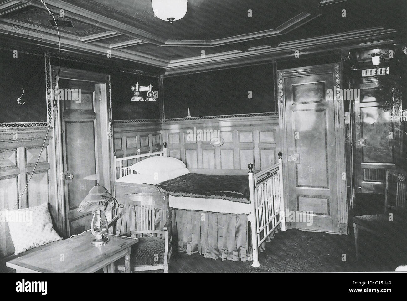 First class parlour Suite #B59 in the Titanic, 1912. This suite opened into a drawing room. Stock Photo