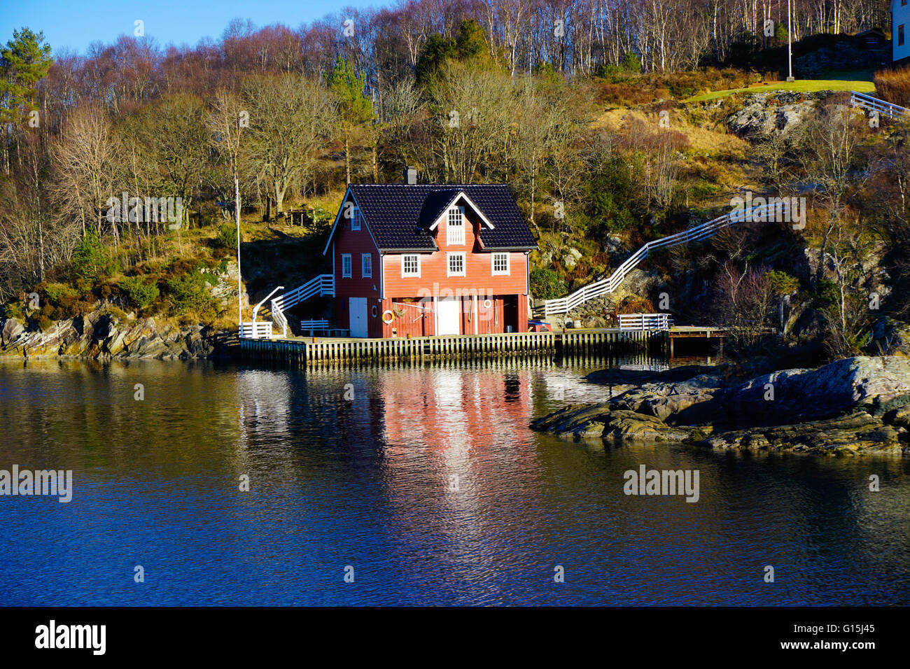 Fjord side cabins near Bergen, Hordaland, Norway, Scandinavia, Europe Stock Photo