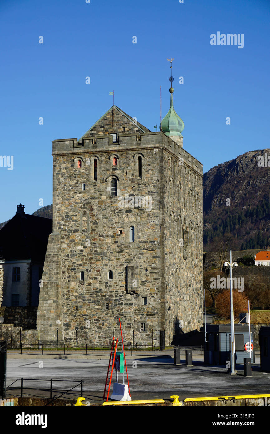 Rosenkrantztarnet Tower, Bryggen, UNESCO World Heritage Site, Bergen, Hordaland, Norway, Scandinavia, Europe Stock Photo