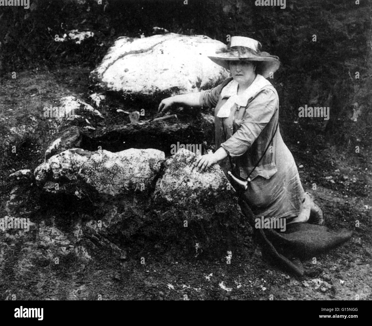 Undated photograph of Duchess Marie at unidentified dig site. Princess Marie of Windisch-Graetz (1856-1929) was a daughter of Hugo, Prince of Windisch-Gratz, and Princess Louise of Mecklenburg-Schwerin. In 1881, she married her first cousin, the German-bo Stock Photo
