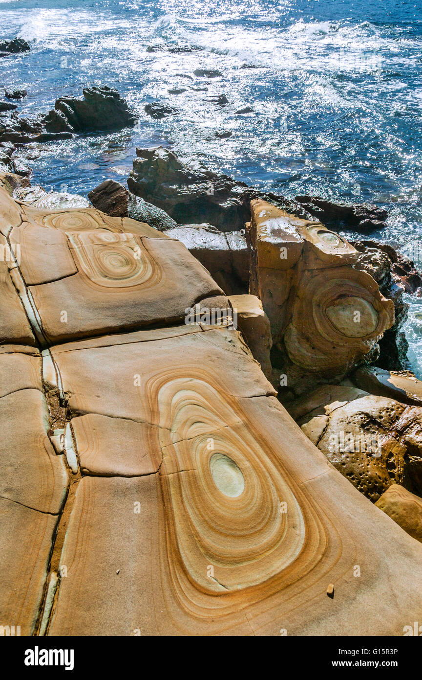 Australia, New South Wales, Central Coast, Bouddi National Park, beautifully paterned Hawksbury sandstone at Maitland Bay. Stock Photo