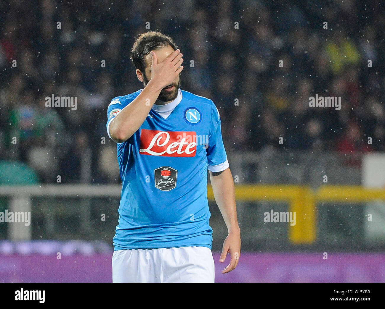 Turin, Italy. 8 may, 2016: Gonzalo Higuain gestures during the Serie A football match between Torino FC and SSC Napoli Stock Photo