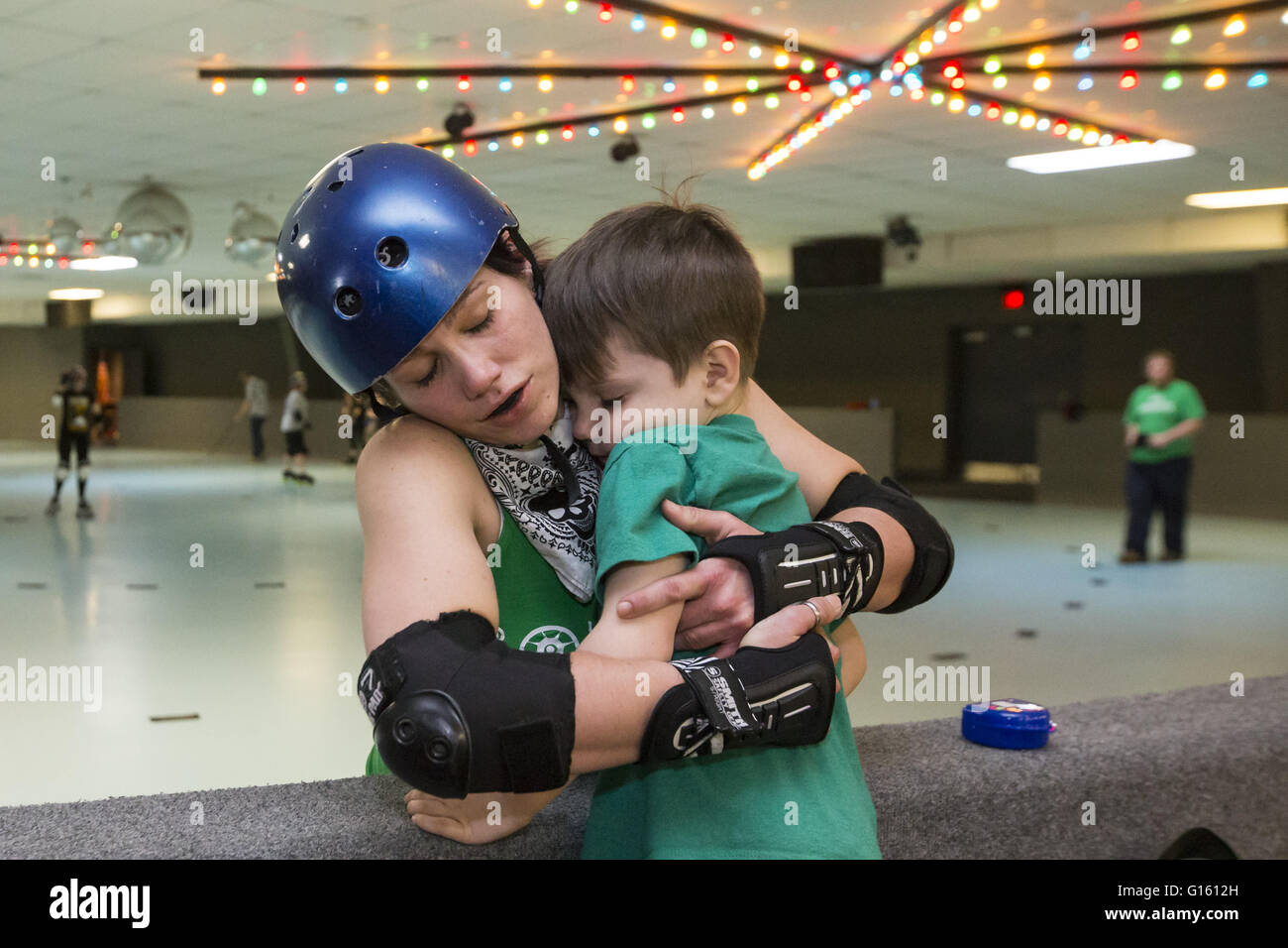 Eldridge, Iowa, USA. 5th May, 2016. Amanda Burden hugs her son, Easton