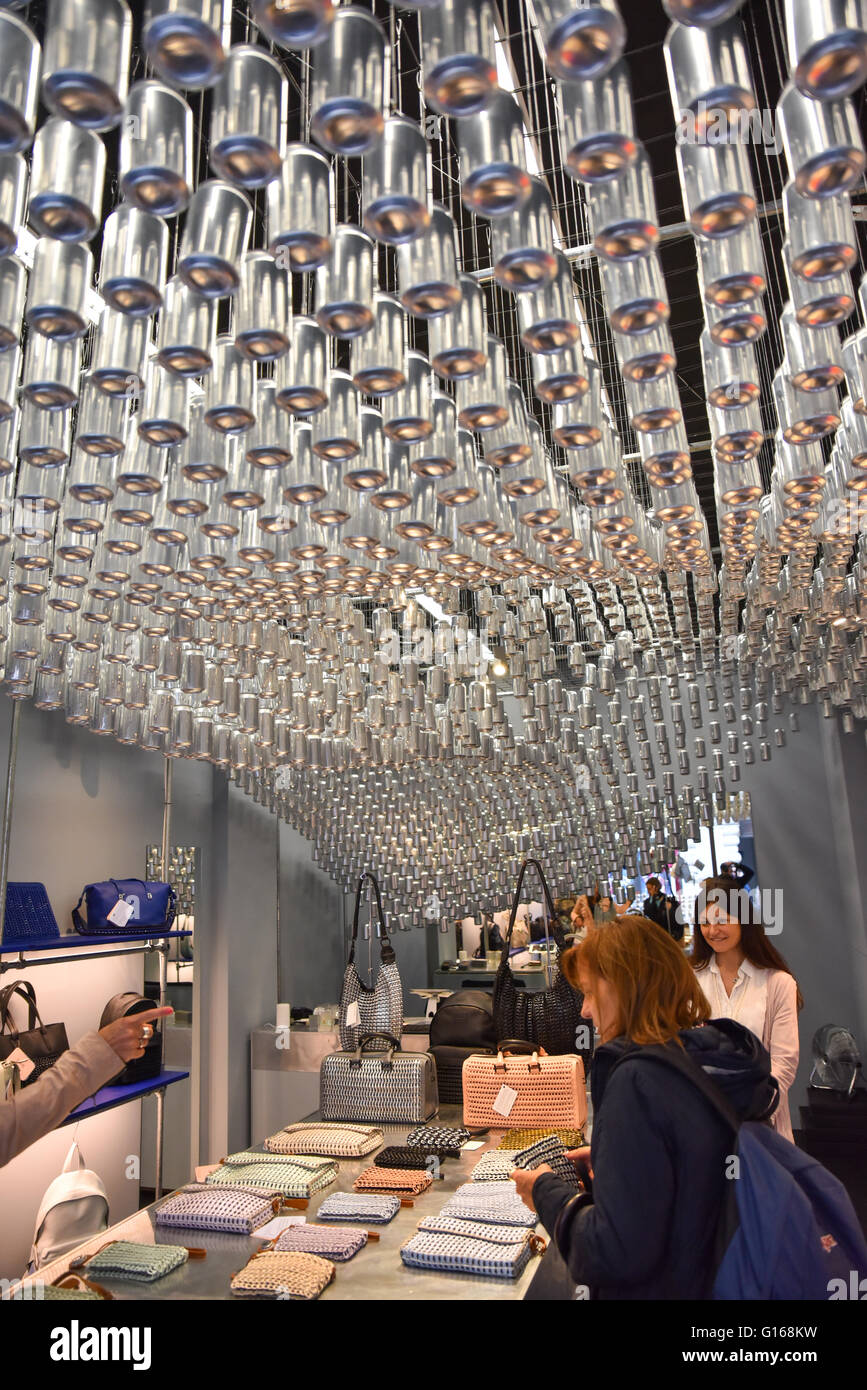 Regent Street, London, UK. 10th May 2016. Bottletop store on Regent Street. "Designs by