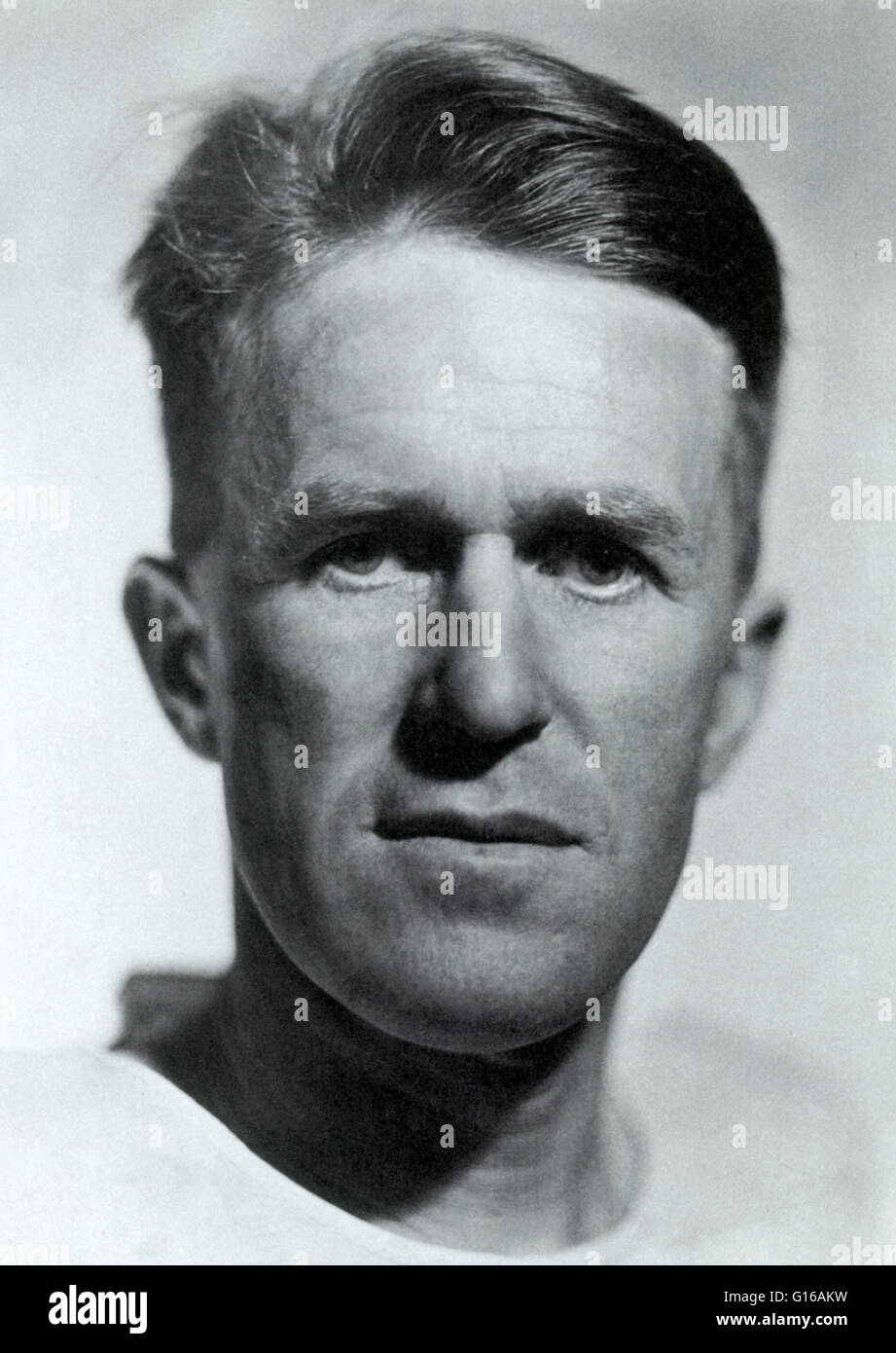 Photograph of T.E. Lawrence dated 1931. Thomas Edward Lawrence (August 16, 1888 - May 19, 1935), known professionally as T. E. Lawrence, was a British Army officer renowned especially for his liaison role during the Sinai and Palestine Campaign and the Ar Stock Photo