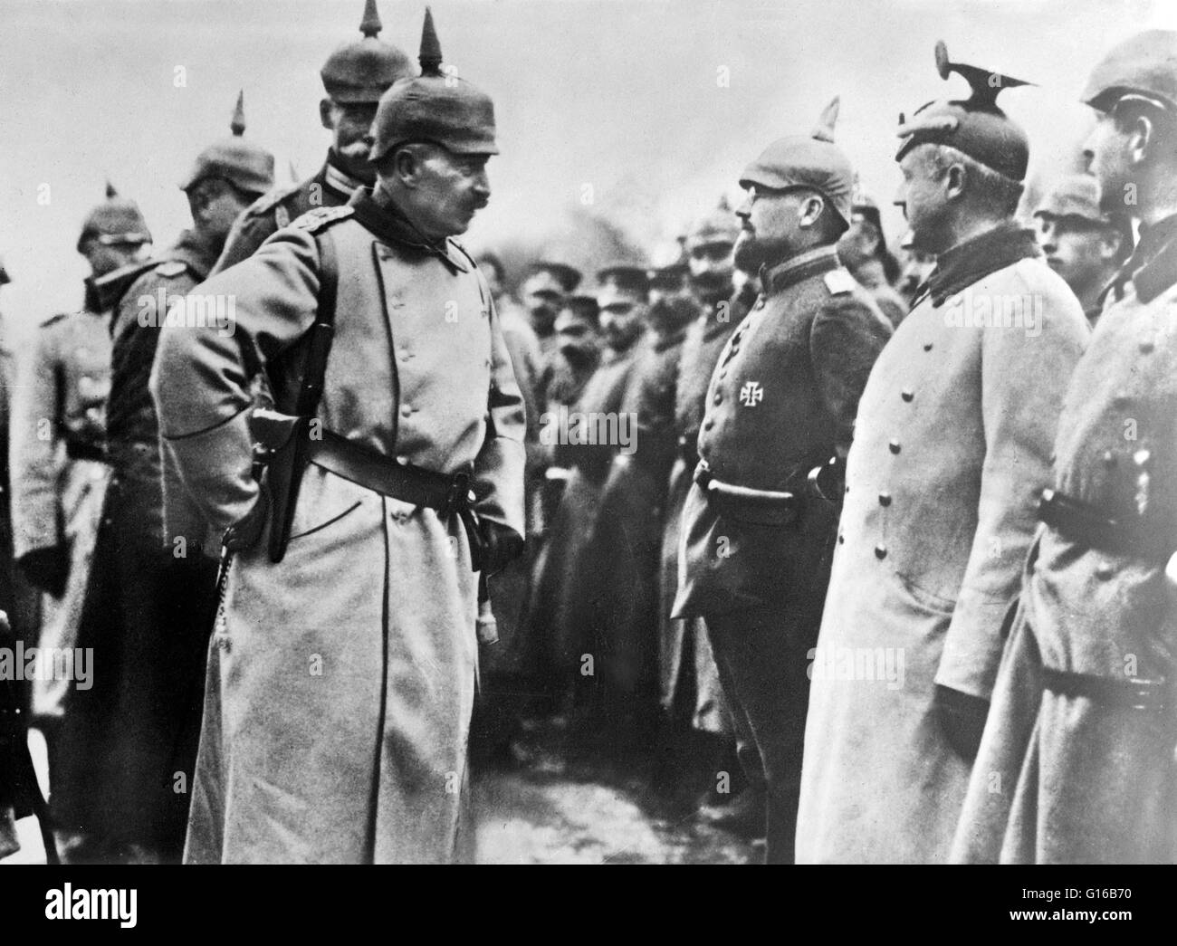 Kaiser Wilhelm II (1859-1941), the last German Emperor and King of Prussia, with troops during World War I. Wilhelm II (January 27, 1859 - June 4, 1941) was the last German Kaiser and King of Prussia, ruling the German Empire and the Kingdom of Prussia fr Stock Photo