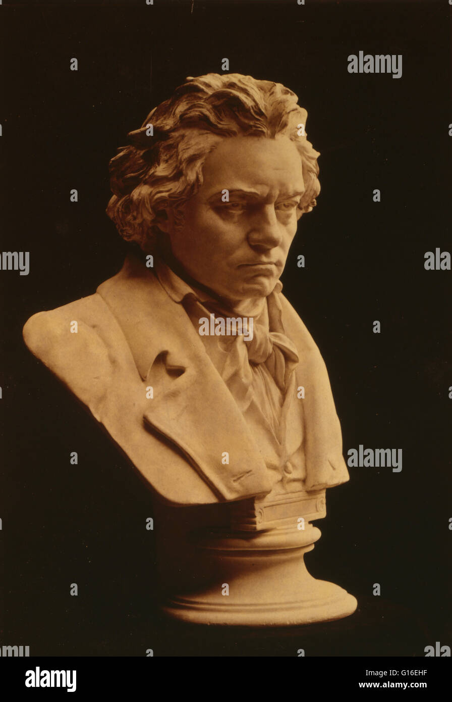 Bust statue by Hugo Hagen, based on life mask by Franz Klein done in 1812. Ludwig van Beethoven (baptized December 17, 1770 - March 26, 1827) was a German composer and pianist. A crucial figure in the transition between the Classical and Romantic eras in Stock Photo