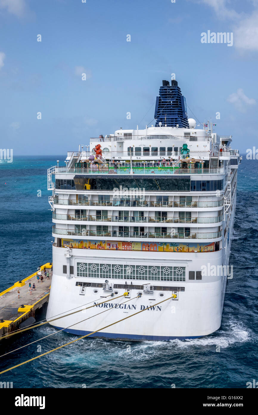 Norwegian Cruise Lines Cruise Ship Norwegian Dawn Moored In Costa Maya Mexico Stock Photo Alamy