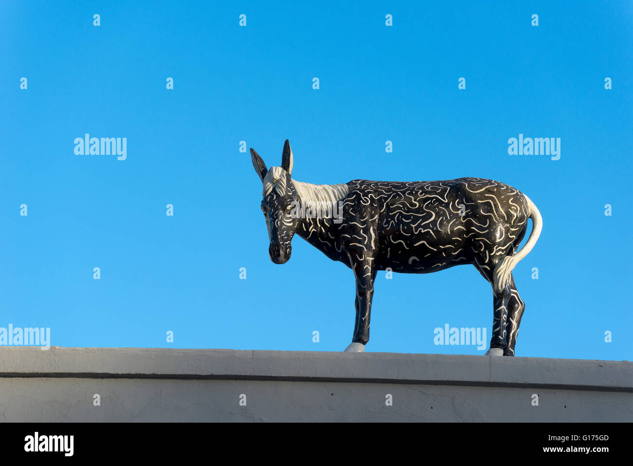 Donkey sculpture hires stock photography and images Alamy