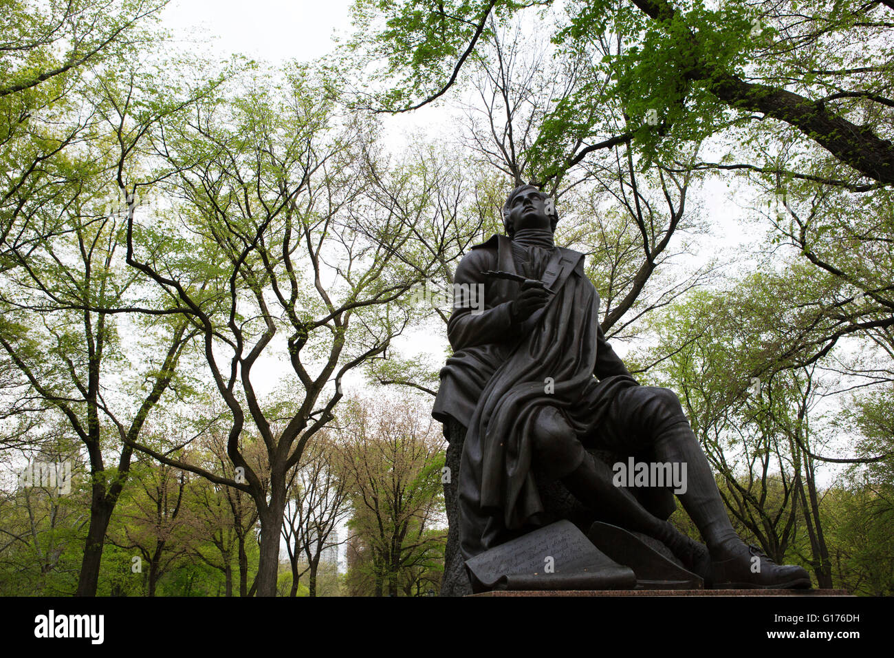 Statue of Robert Burns, sculpted by Sir John Steell, at Central Park in