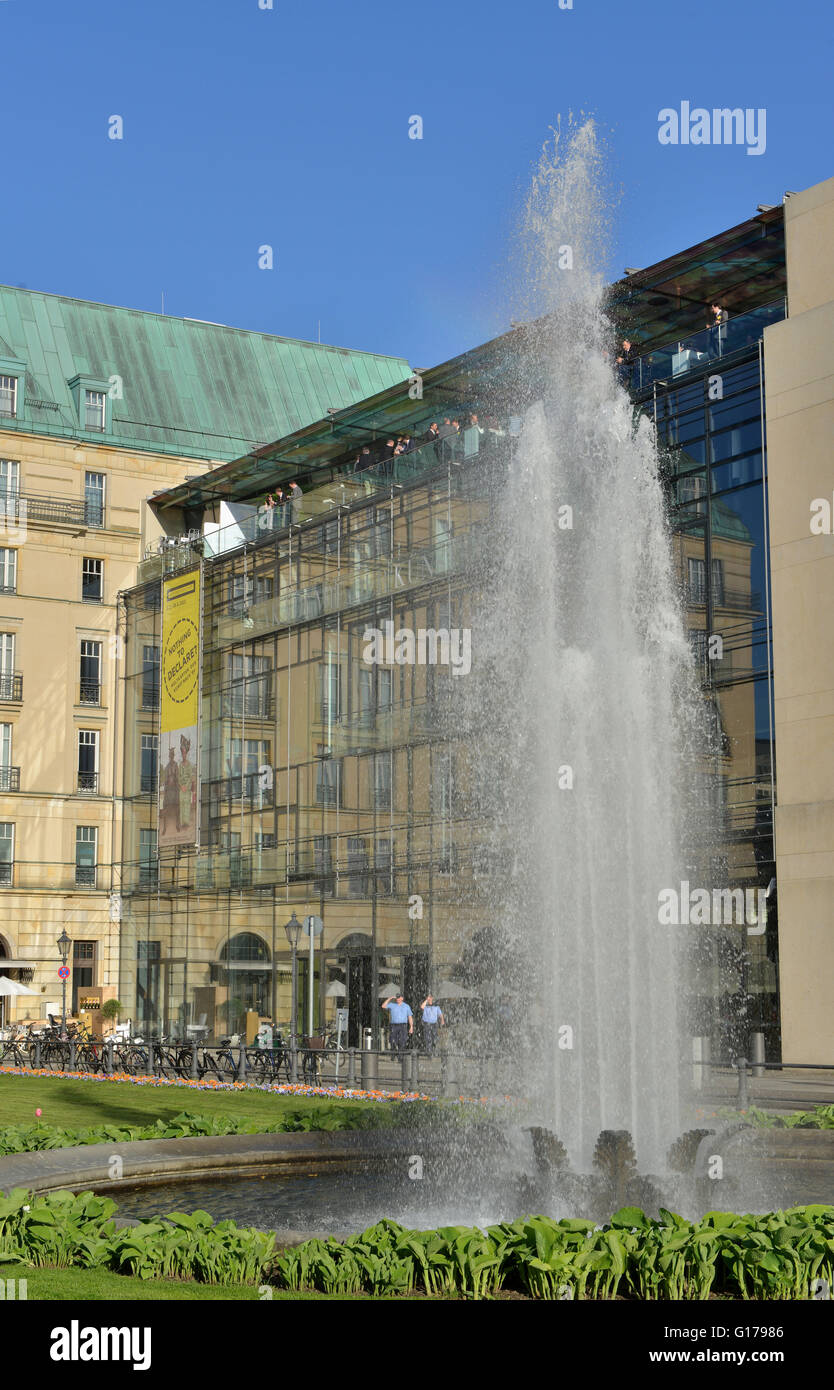 Akademie der Kuenste, Pariser Platz, Mitte, Berlin, Deutschland / Akademie der Künste Stock Photo