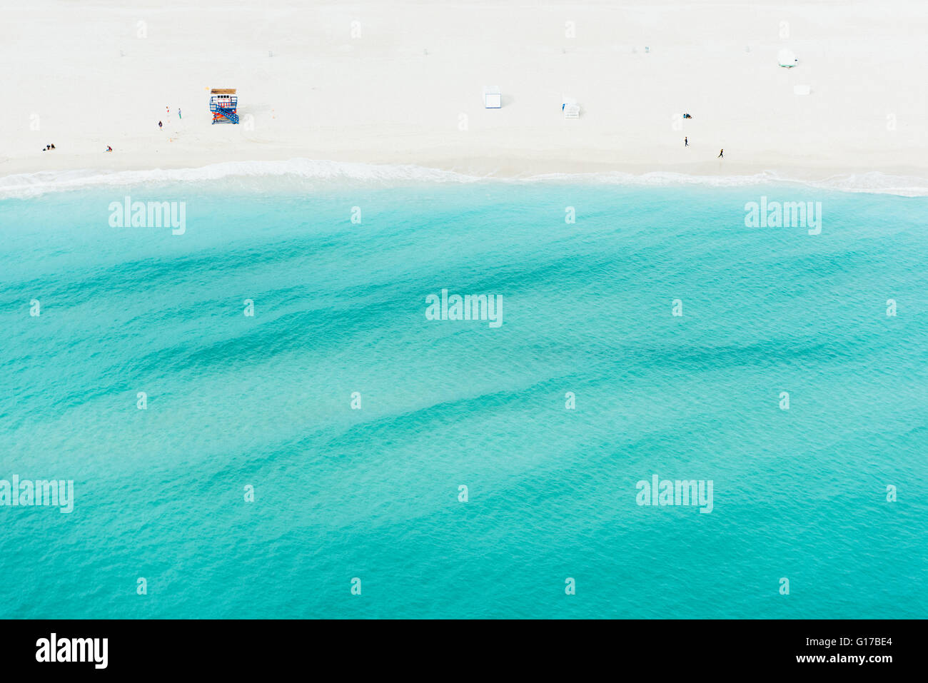 Aerial view of lifeguard tower and tourists by coastline, South beach, Miami, Florida, USA Stock Photo
