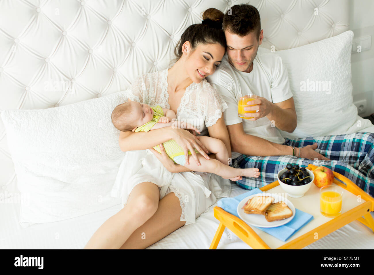 Dating a girl with a baby