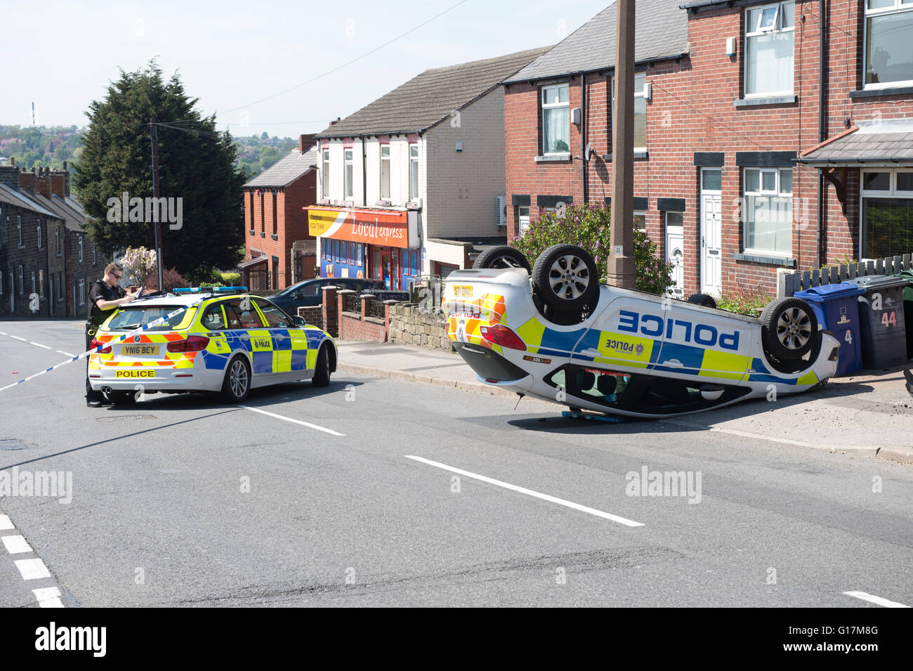 South yorkshire police car hi-res stock photography and images - Alamy