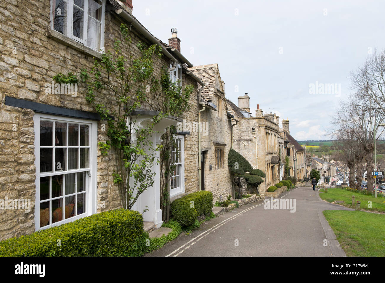 Houses on The Hill on the A361 through Burford, Oxfordshire, UK Stock ...