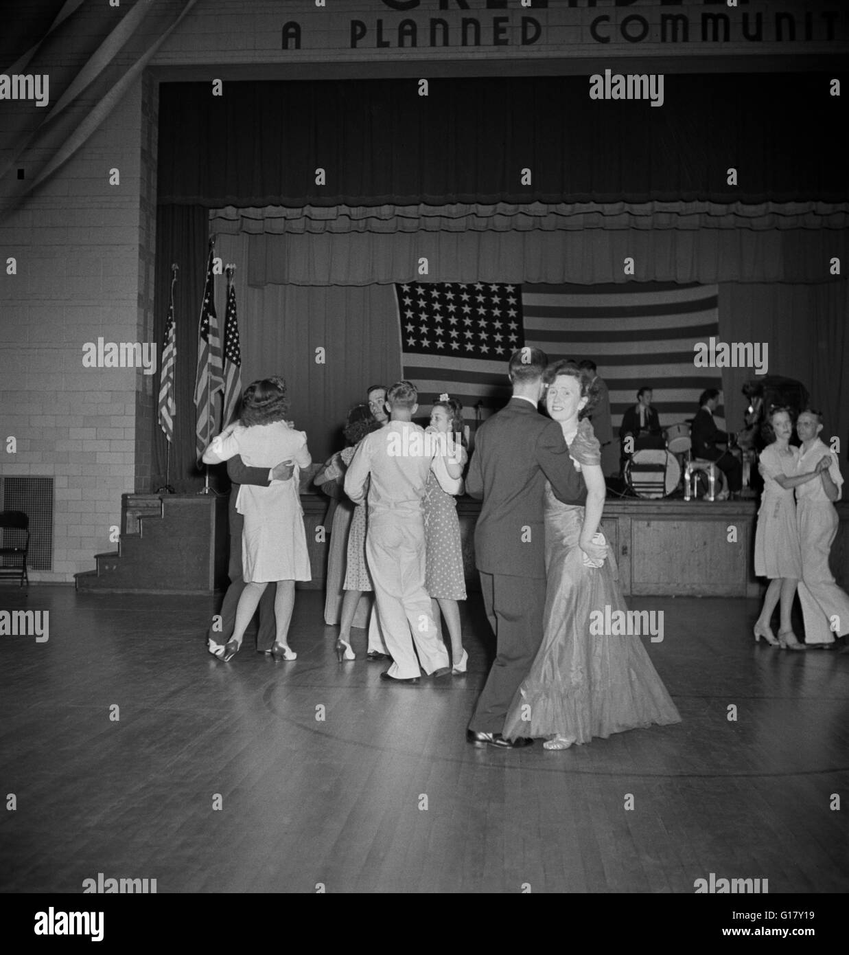 American Legion Dance, Greenbelt, Maryland, USA, Marjorie Collins, U.S. Farm Security Administration, May 1942 Stock Photo