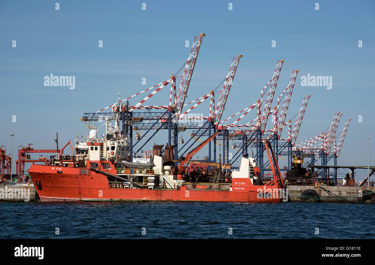 PORT OF CAPE TOWN SOUTH AFRICA. The Tricia K an offshore tug and supply ...