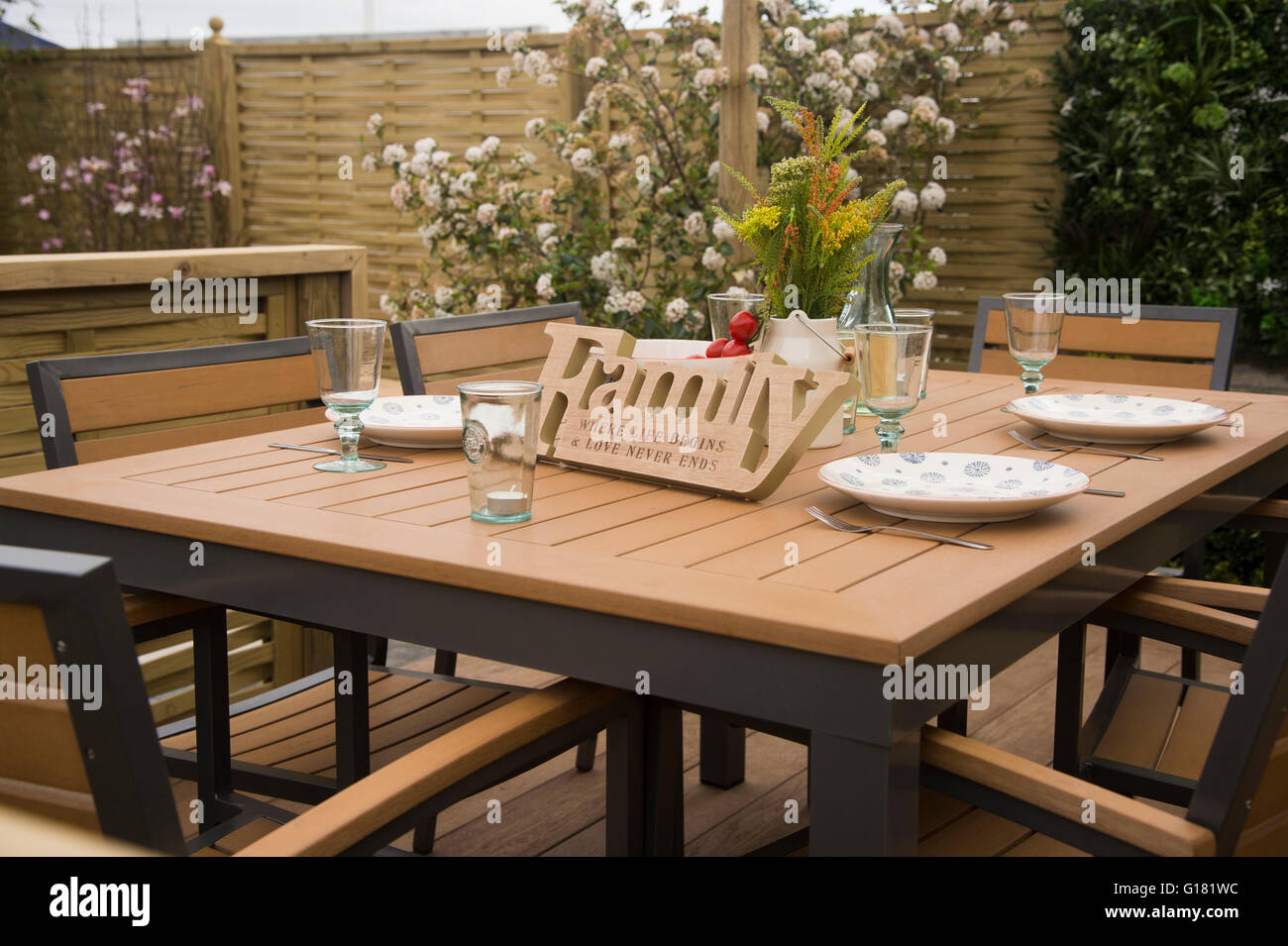 Harrogate Spring Flower Show 2016 (North Yorkshire, England) alfresco