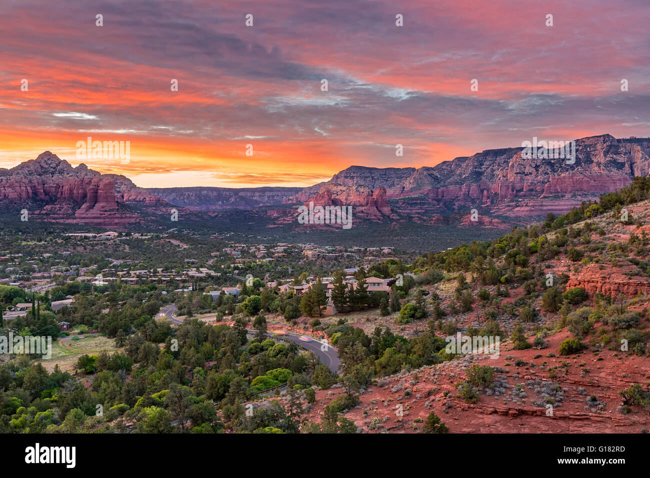 Town of sedona hires stock photography and images Alamy