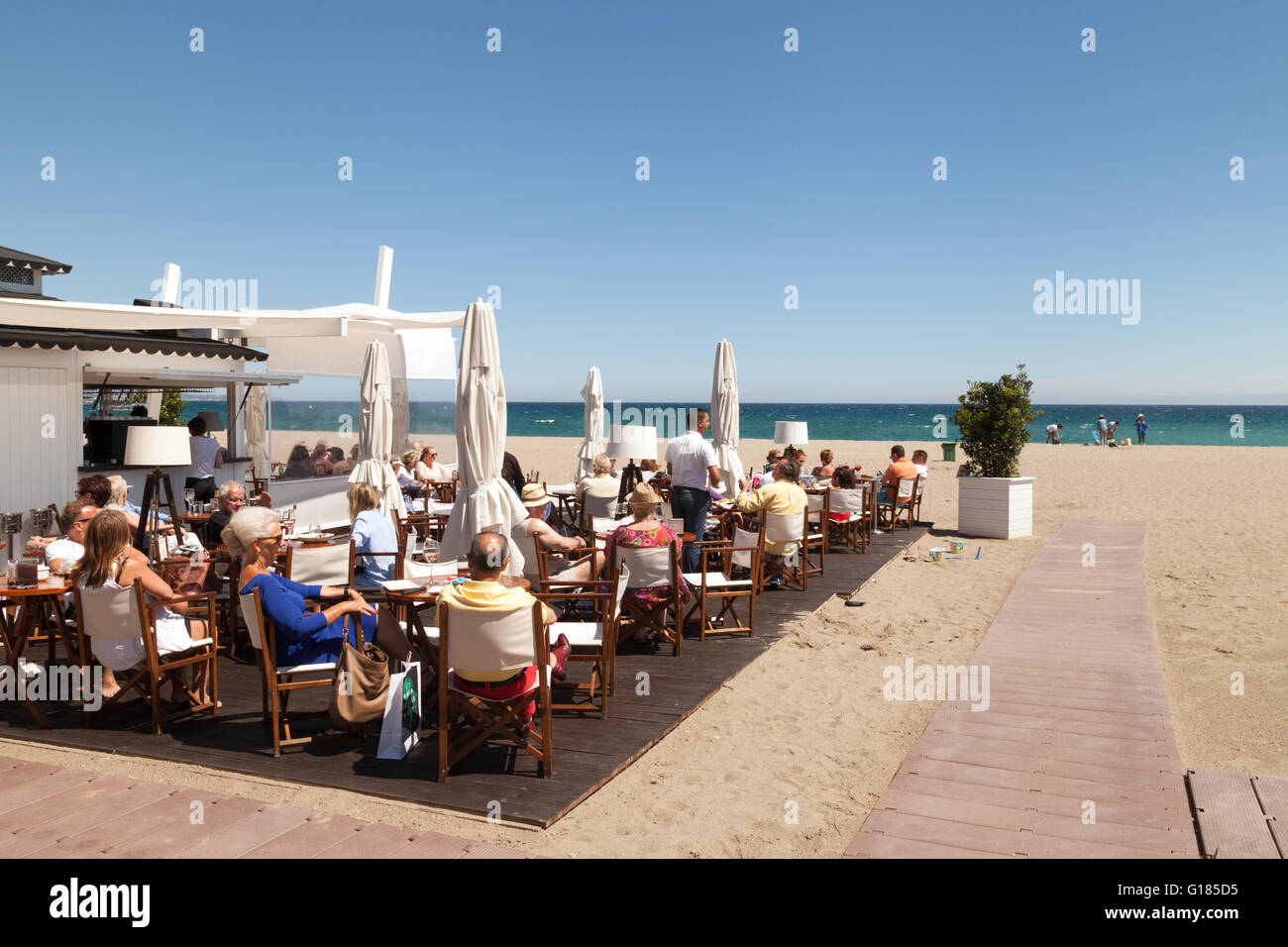Restaurant 0n Puerto Banus Beach, Marbella. Editorial Photography - Image  of park, puerto: 197150227