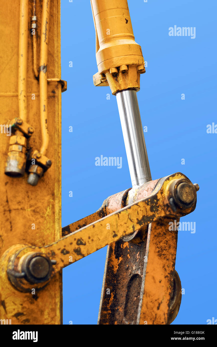 Hydraulic piston hires stock photography and images Alamy
